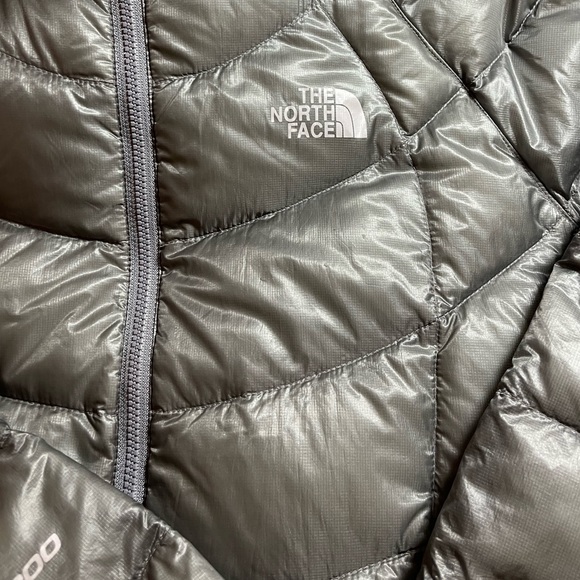 The North Face Thunder 800 Down Fill Goose Puffer Jacket Size: M - Picture 12 of 13